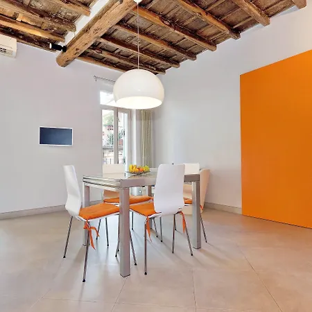 Reginella Apartment *