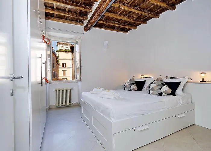 Reginella Daire Roma