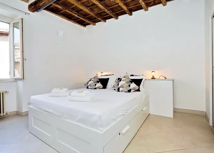 Reginella Daire Roma